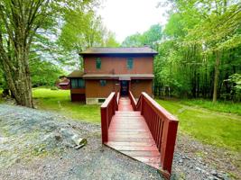 583 E Lakeview Dr