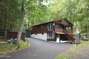 115 E Lake Dr