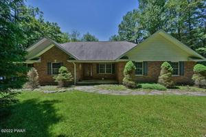 135 Arrowhead Cir