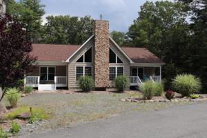 111 Blueberry Ct