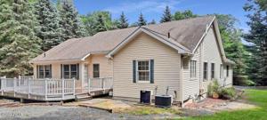 137 Rocky View Dr