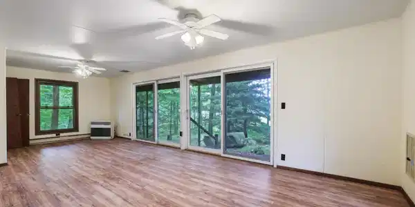 Image 4 Image 4