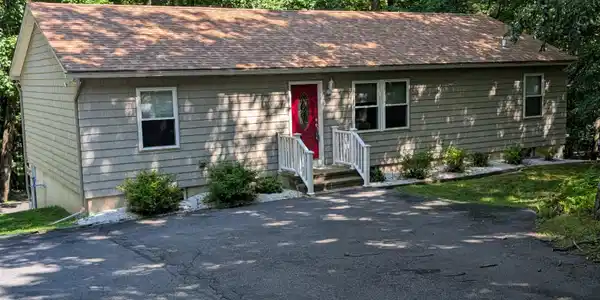 164 Primrose Lane