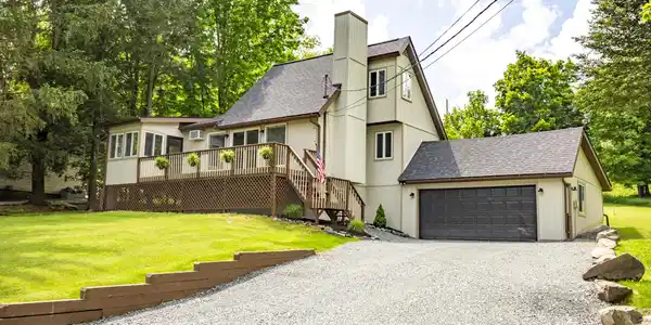 33 Forest Lane