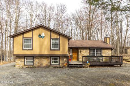 1141 Lakeland Drive