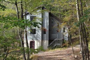 1381 Woodview Ter