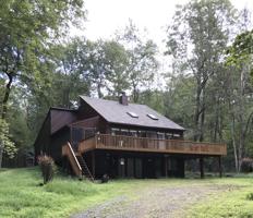 210 Meath Ln