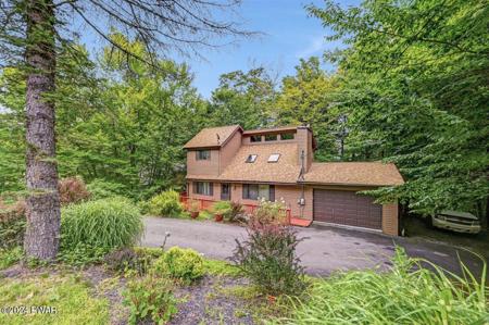 74 Woodhill Lane