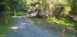 103 Mountain Ash Dr