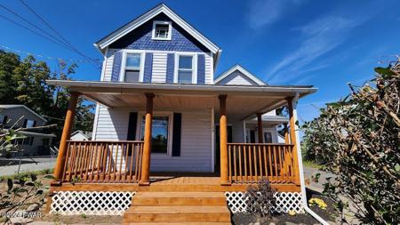109 Avenue G
