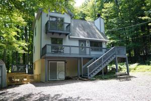 89 Parkwood Dr