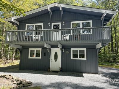 805 Forest Place