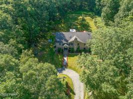 140 Parkwood Dr