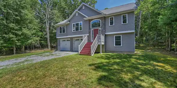 160 Butternut Rd