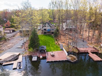 318 Lakeview Drive W