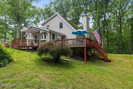 104 Broadmoor Drive