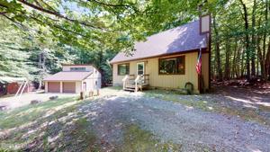 4 Briar Cir