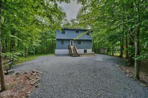 4288 Chestnuthill Dr