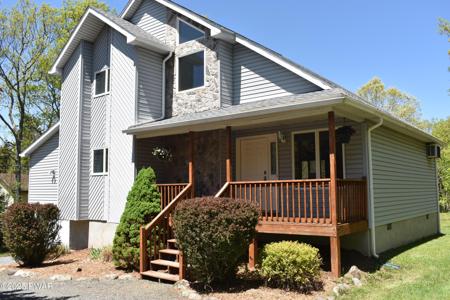 106 Fetlock Drive