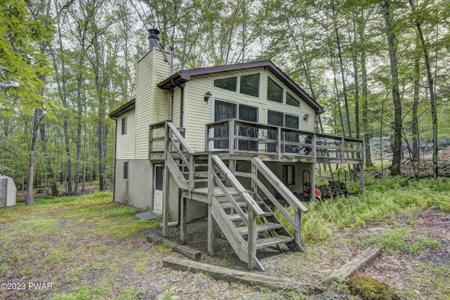 110 Robin Way