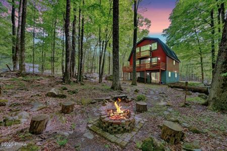 3538 Chestnut Hill Drive