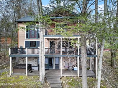 134 N Lake Loop