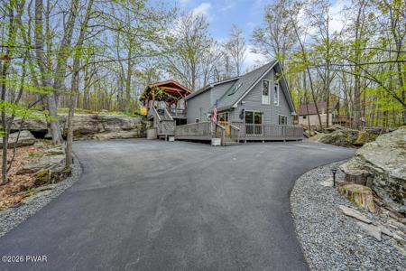149 N Fairway Drive