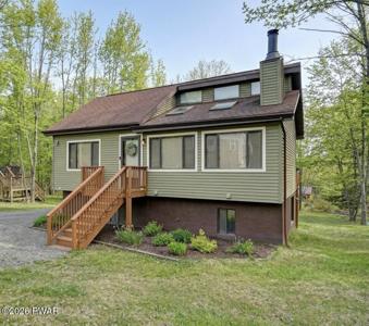 19 Woodcrest Lane