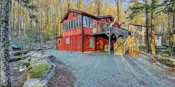 64 N Gate Road