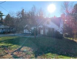 63 Homestead Rd