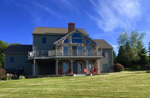 71 Chickering Rd