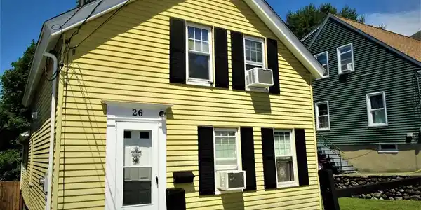 26 Beacon St