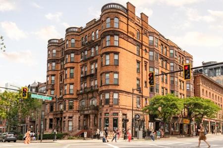 362 Commonwealth Ave