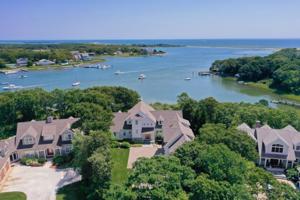 86 Eel River Rd