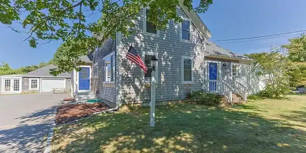 241 Davisville Rd