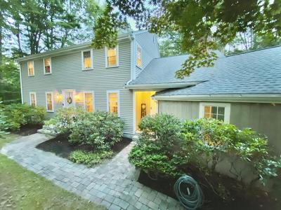 220 Pond Street