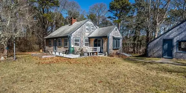20 Mattis Dr