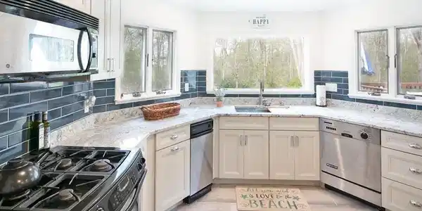 64 Alma Rd