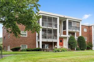 144 West St