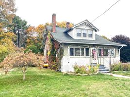 129 Thompson Rd
