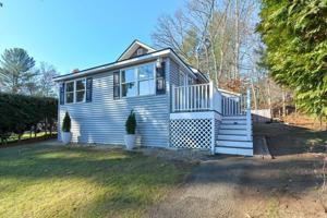 90 Lakeshore Dr