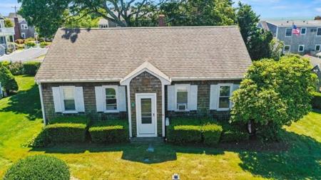 5 Massasoit Street