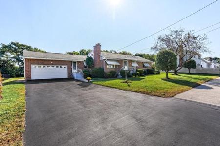 25 Sherbrook Ave