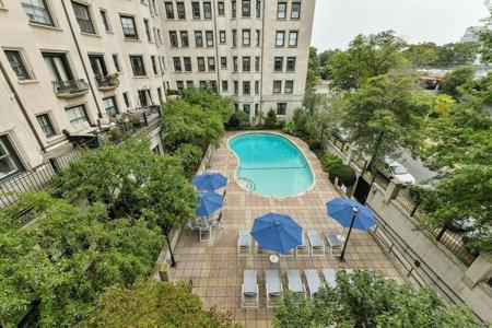 416 Commonwealth Ave