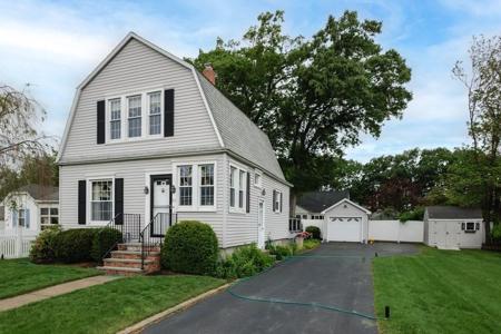 31 Phillips Ave