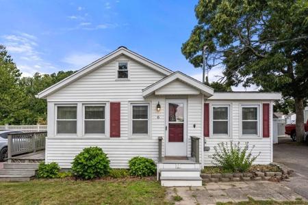 6 Circle Dr