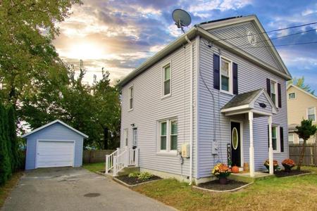 19 Agnes St