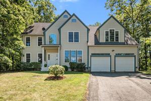 7 Darren Drive
