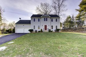 564 Lake St