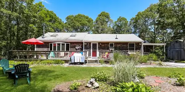25 Theroux Drive
